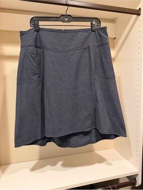 Royal Robbins Gray High-Low Skirt With Drop-In Pocket